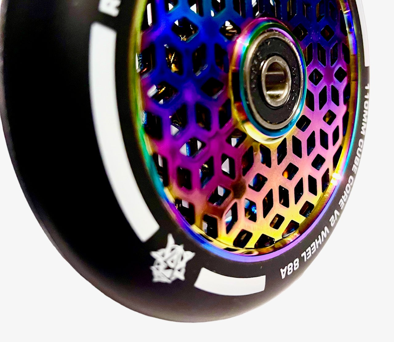 Revolution Supply Co Cube Core Wheels V2 110mm - Neo Chrome